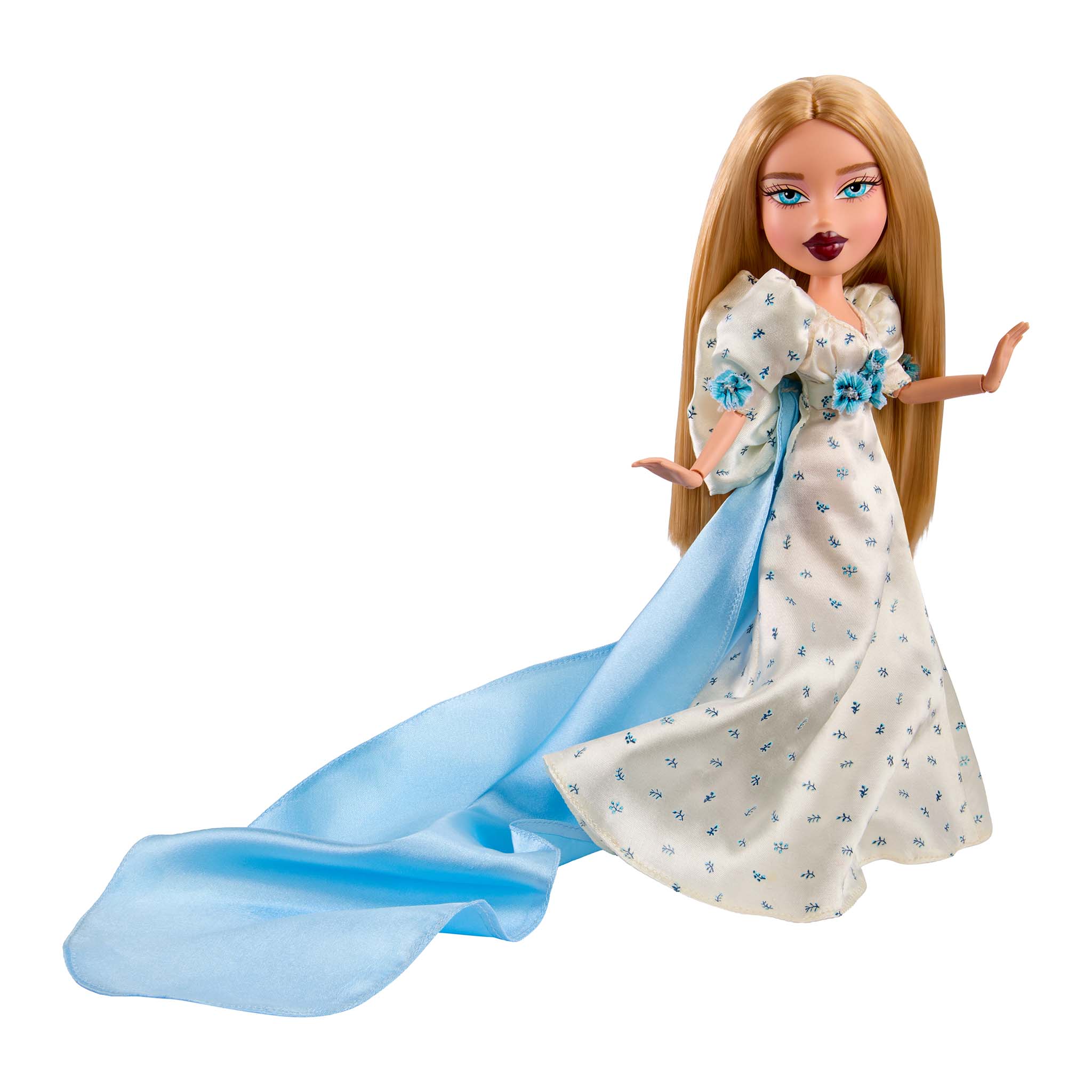 Bratz x Rodarte Collector Doll - Cloe - Image 3